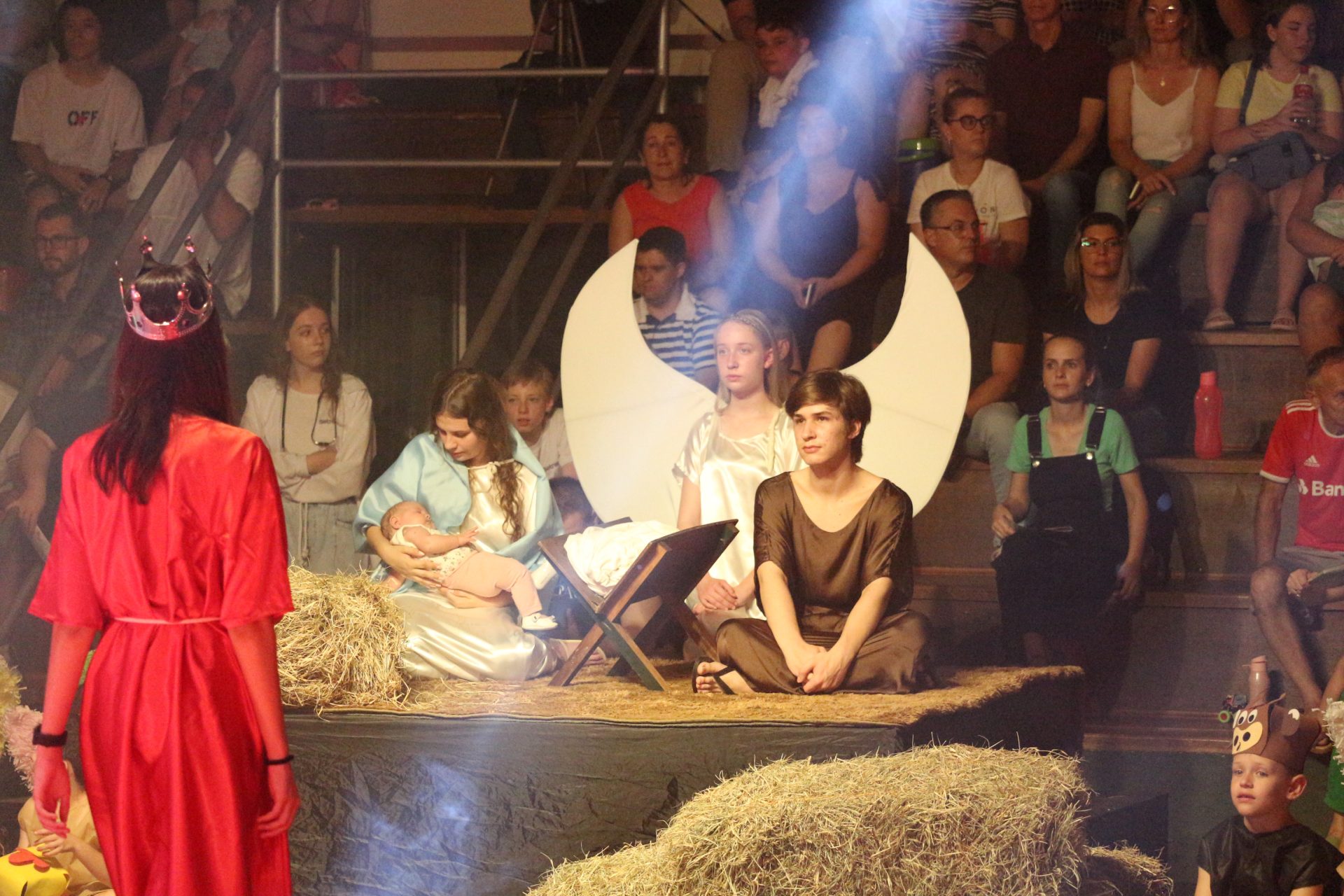 Cantata Natalina teve como temática os 100 anos de história da Setrem