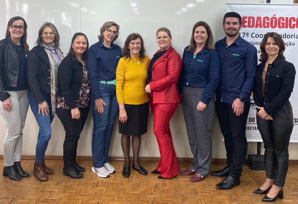 Setrem participa de capacitação ofertada pela 17ª Coordenadoria Regional de Educação