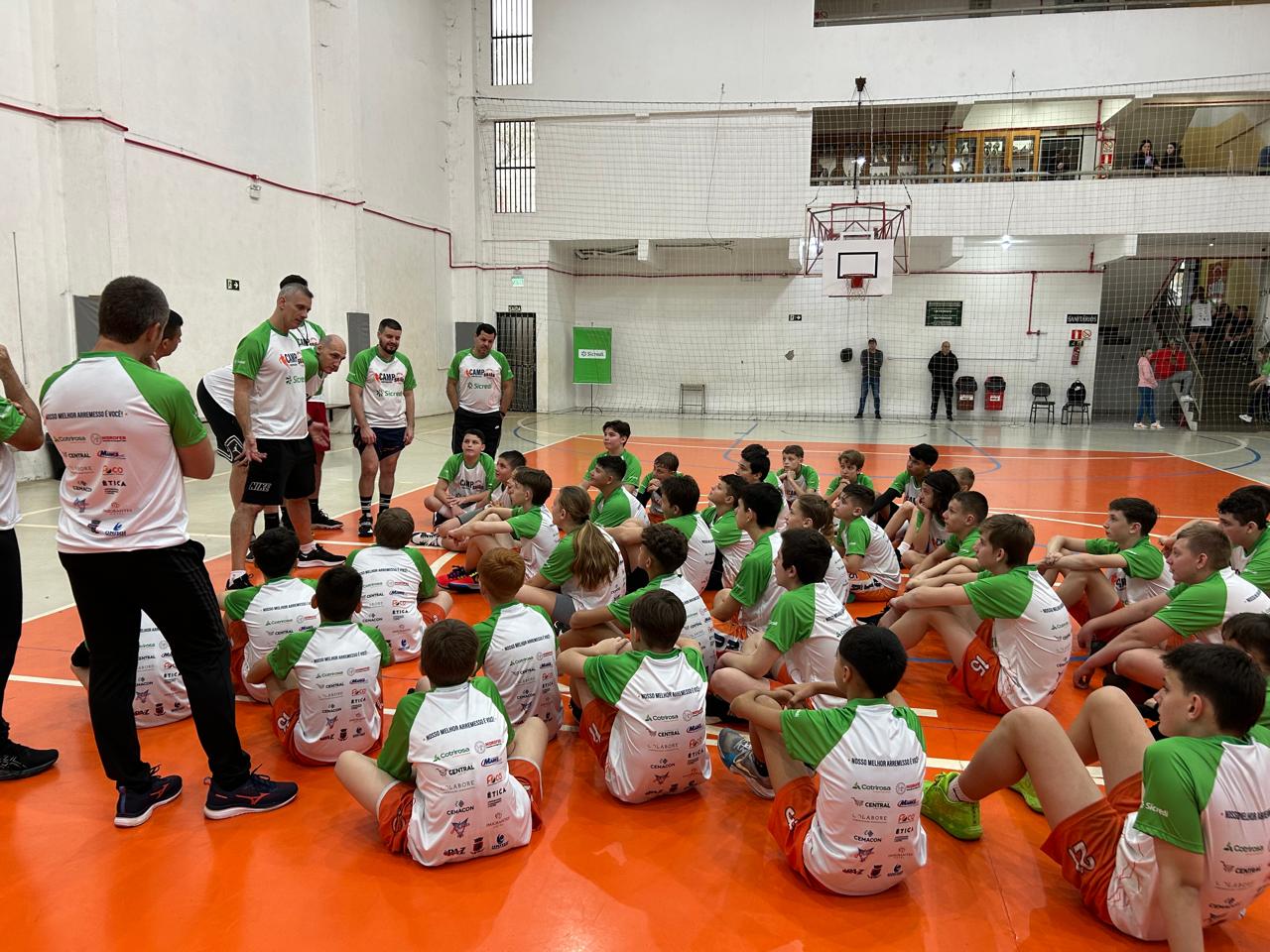 Setrem participa de evento alusivo aos 10 anos do Sojão Basquete Clube