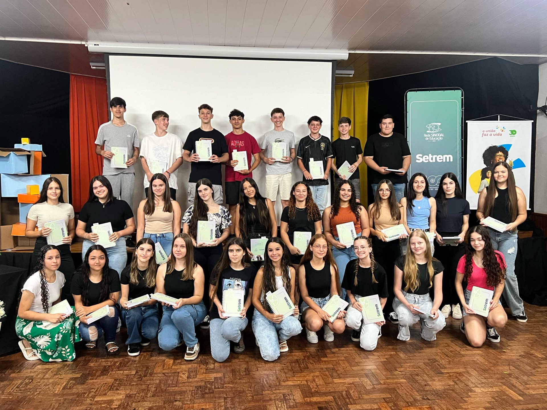 Setrem promove momento de boas-vindas à Turma 2025 do Programa de Aprendizagem Profissional
